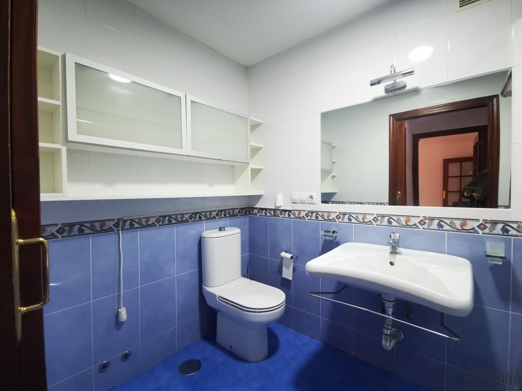 For sale of flat in Pontevedra