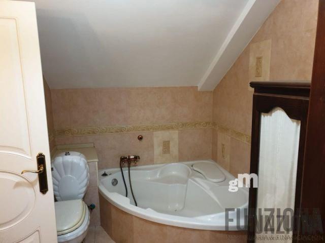 For sale of house in Vilagarcía de Arousa
