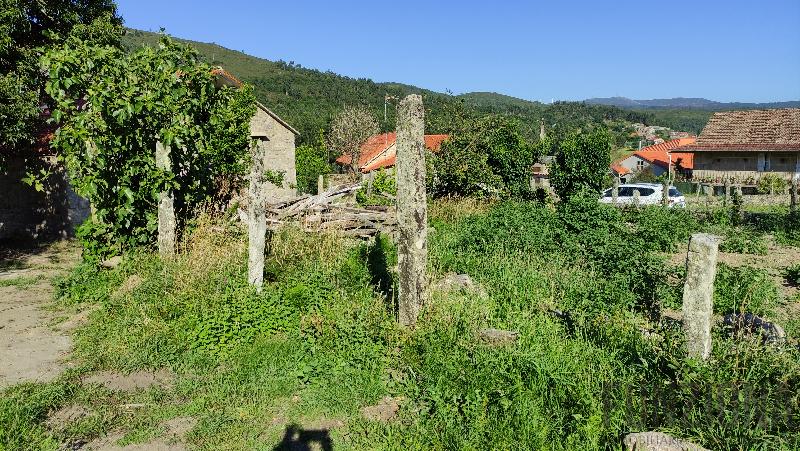 Venta de casa en Cotobade