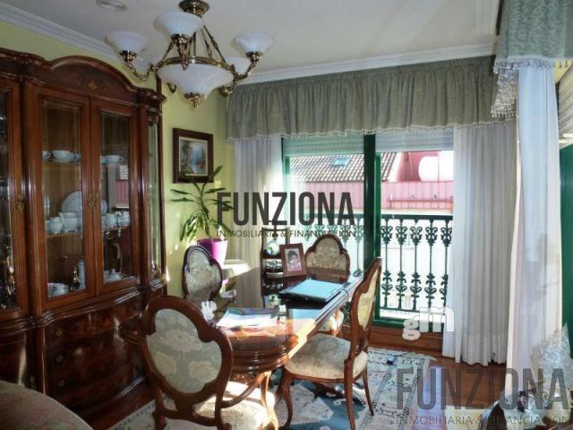 For sale of penthouse in Pontevedra