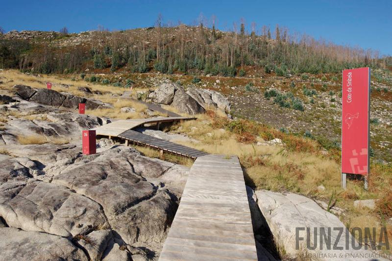 For sale of house in Ponte Caldelas