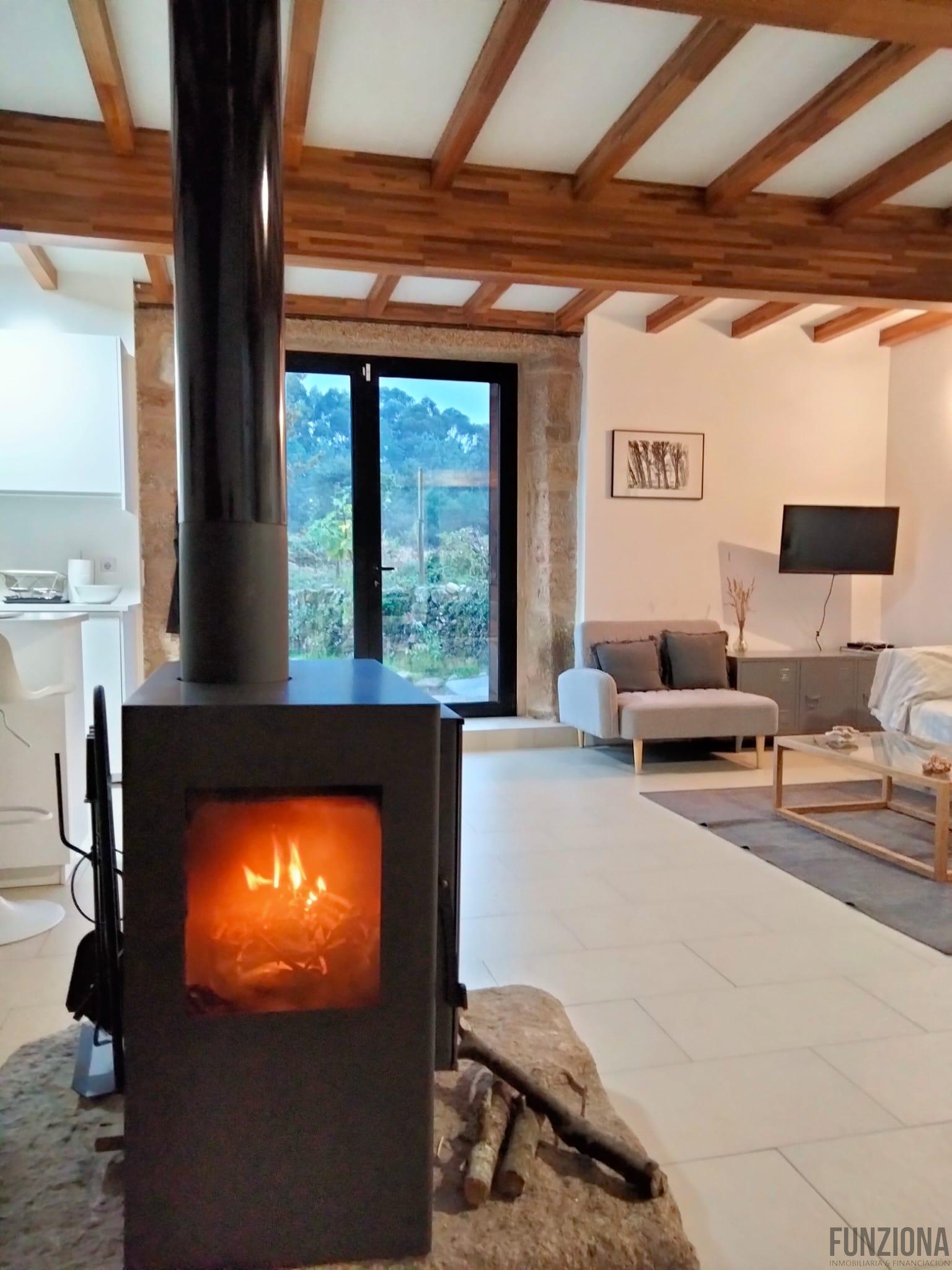 For sale of house in Cerdedo