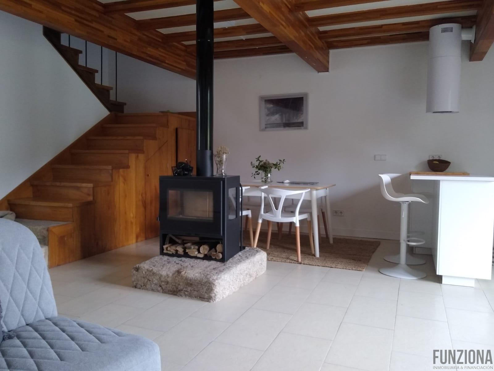 For sale of house in Cerdedo