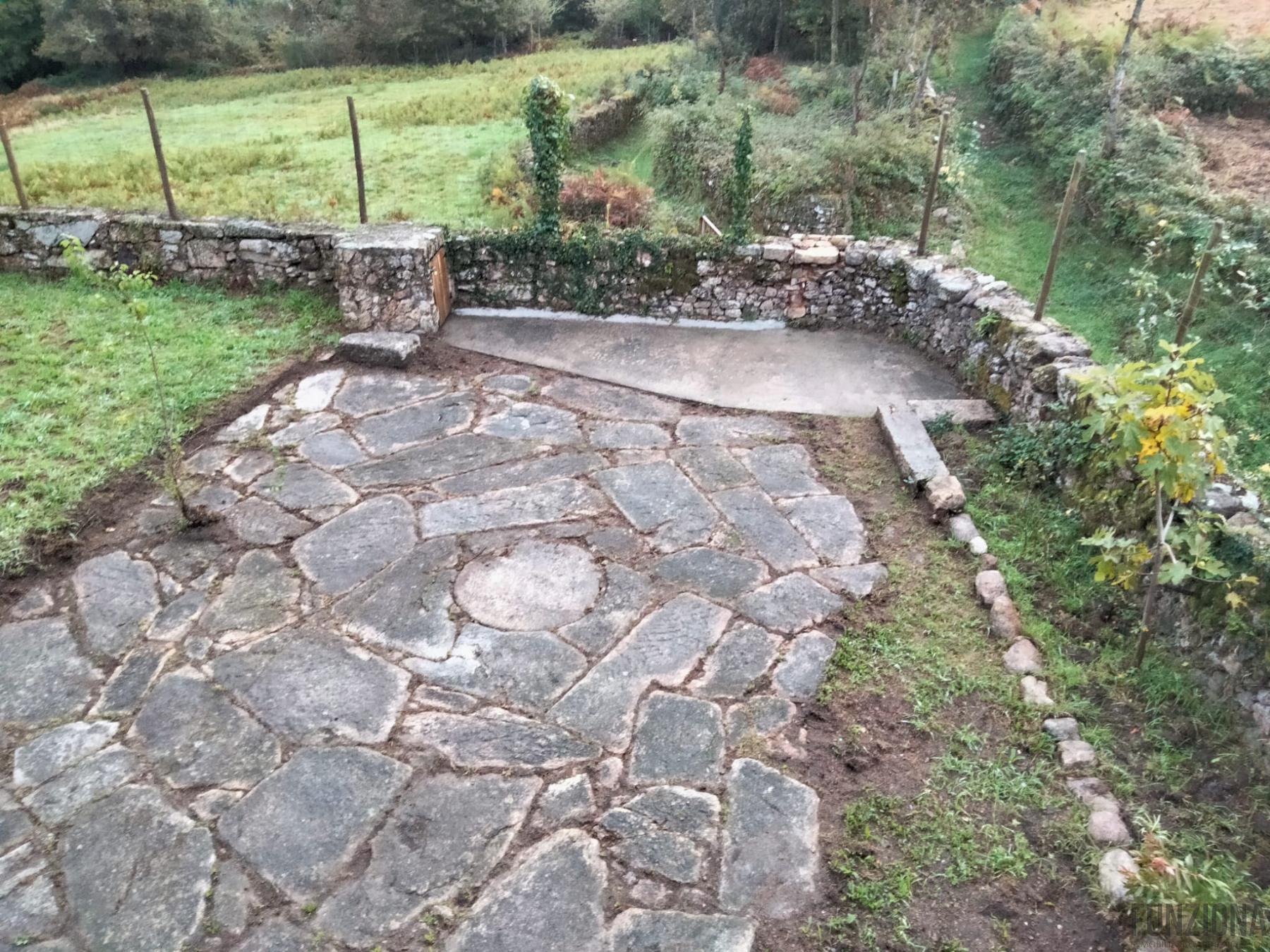 For sale of house in Cerdedo