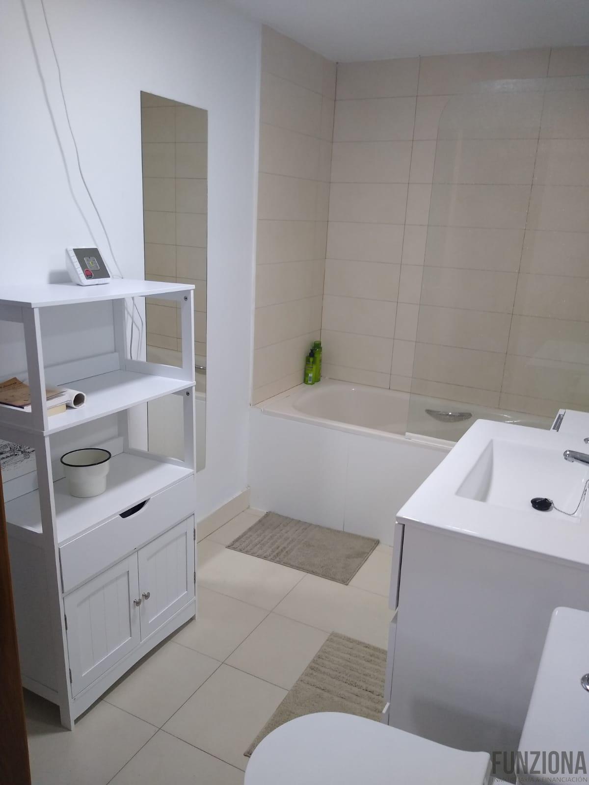 For sale of house in Cerdedo