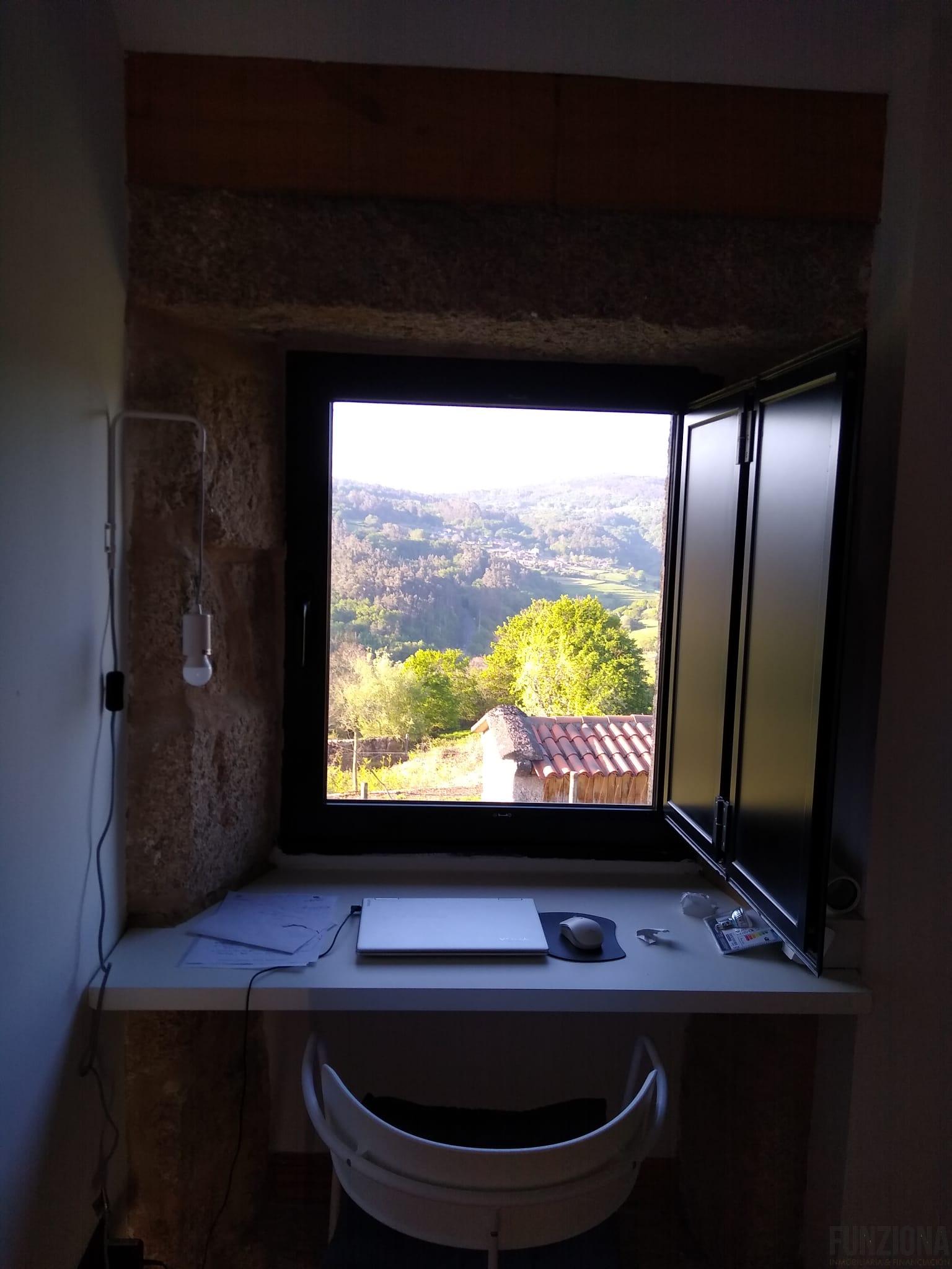 For sale of house in Cerdedo