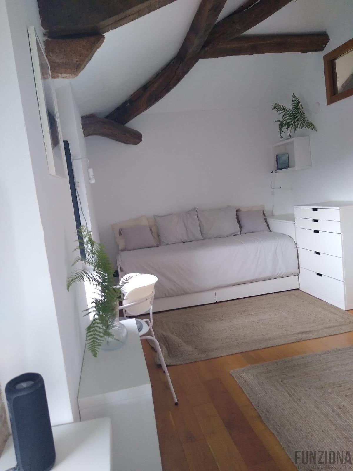 For sale of house in Cerdedo