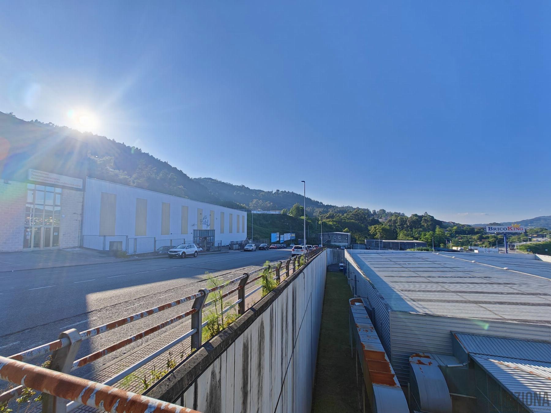 Alquiler de nave industrial en Poio
