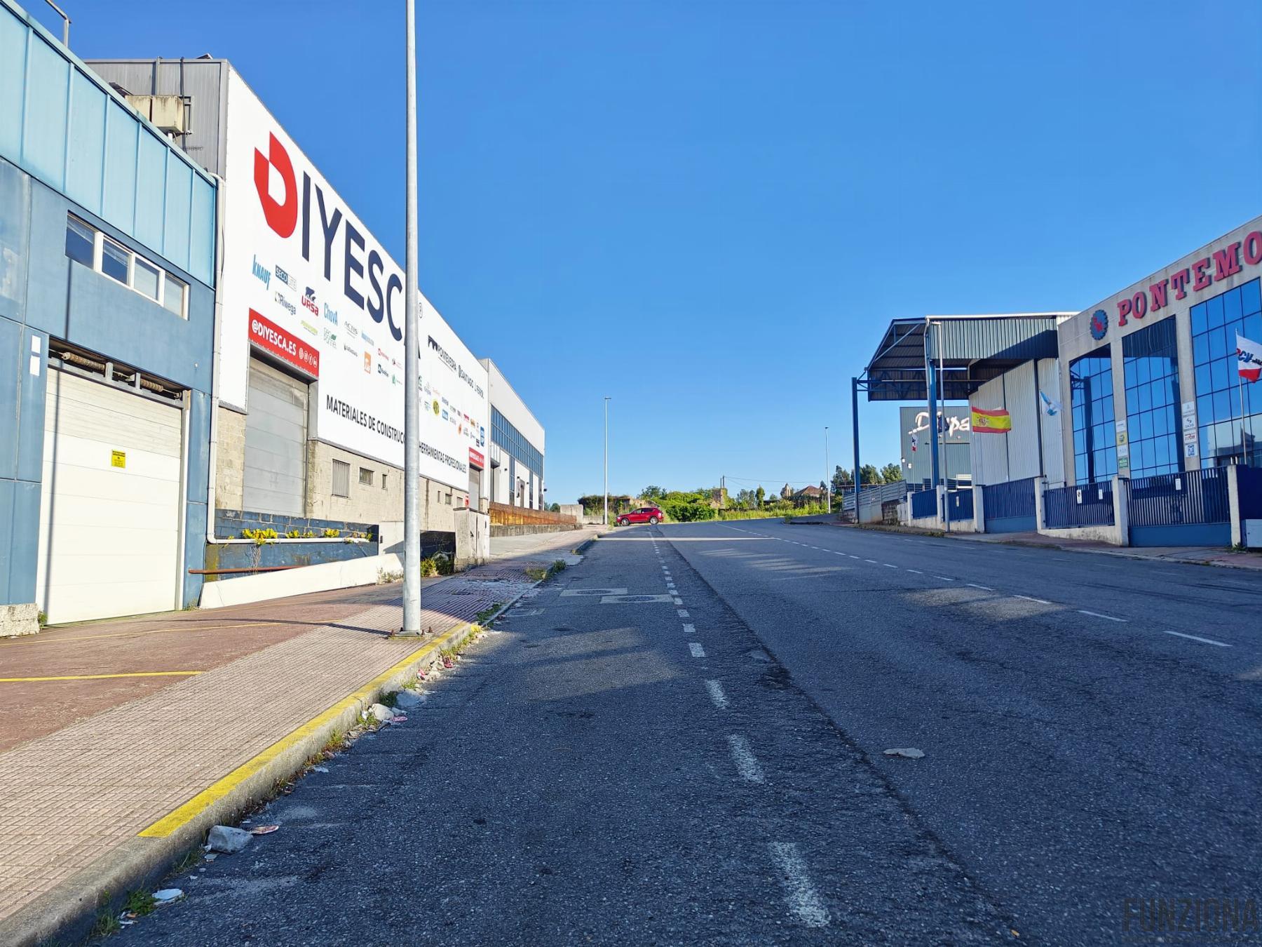 Alquiler de nave industrial en Poio