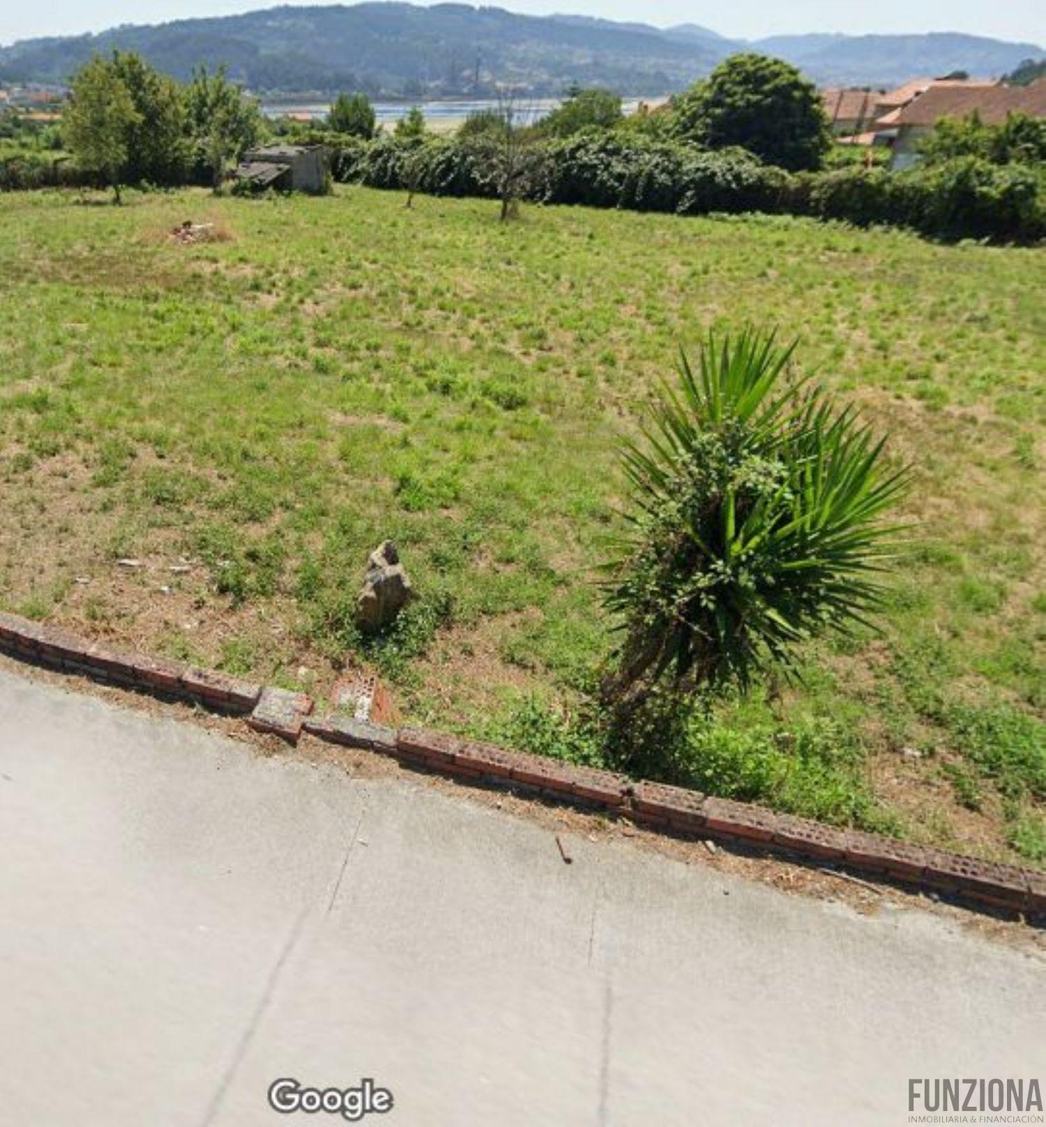 Venta de terreno en Pontevedra