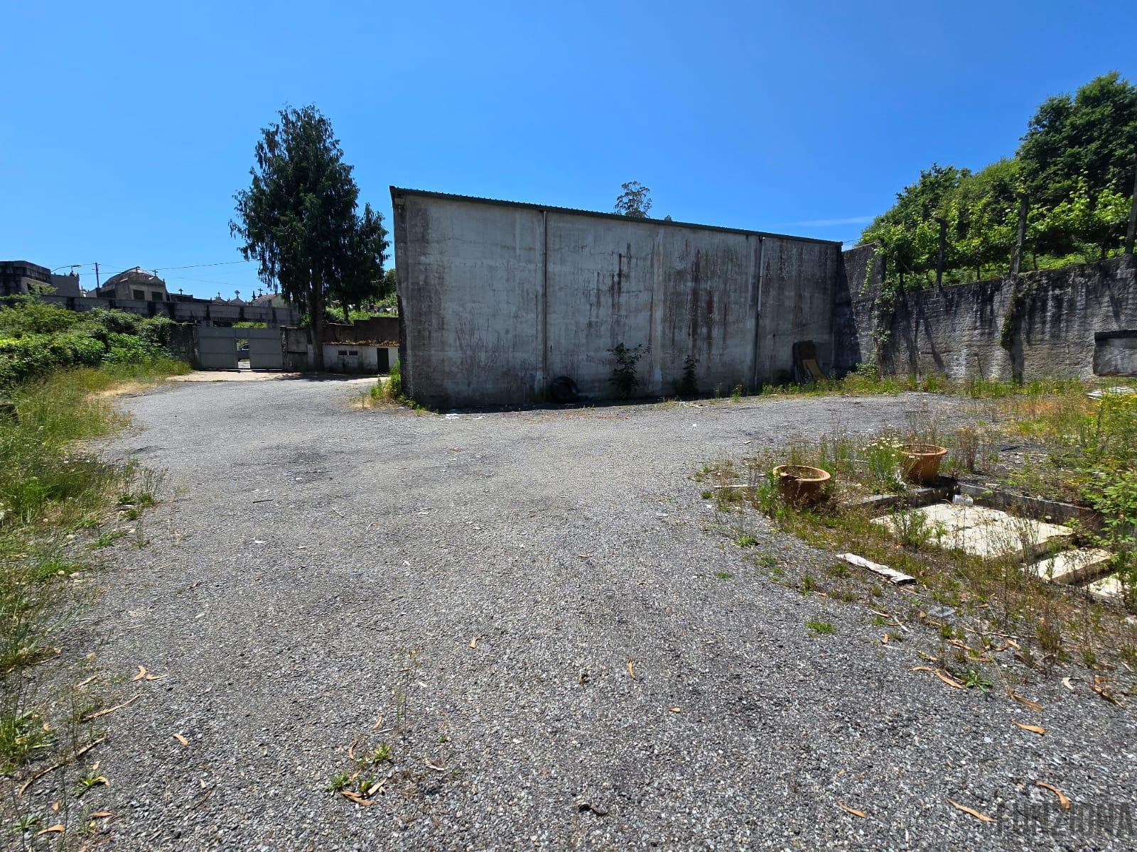 For rent of industrial plant/warehouse in Pontevedra