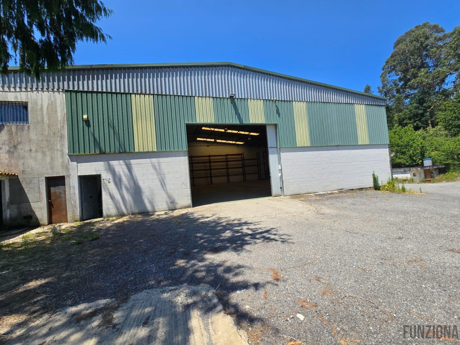 For rent of industrial plant/warehouse in Pontevedra