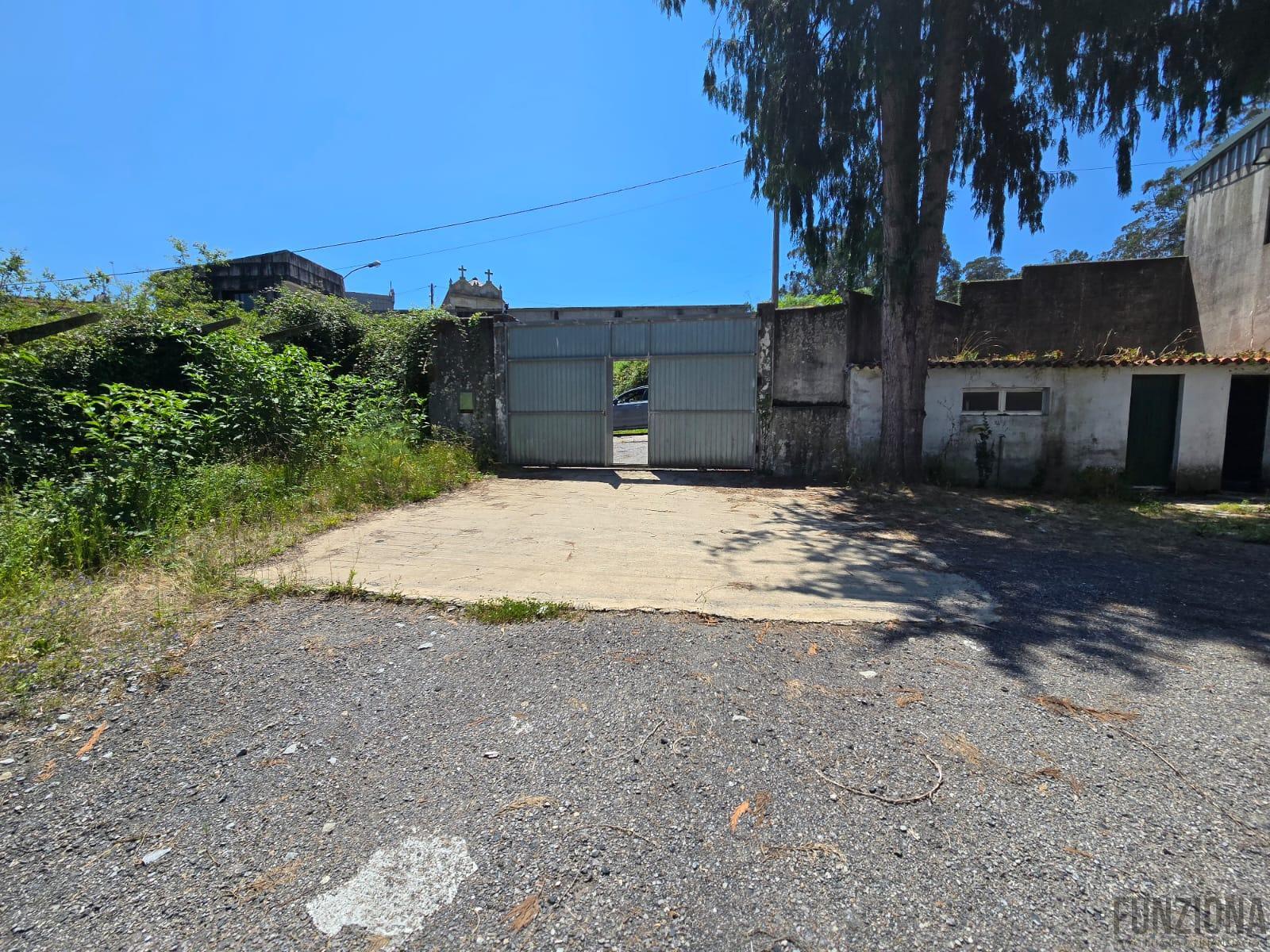 For rent of industrial plant/warehouse in Pontevedra