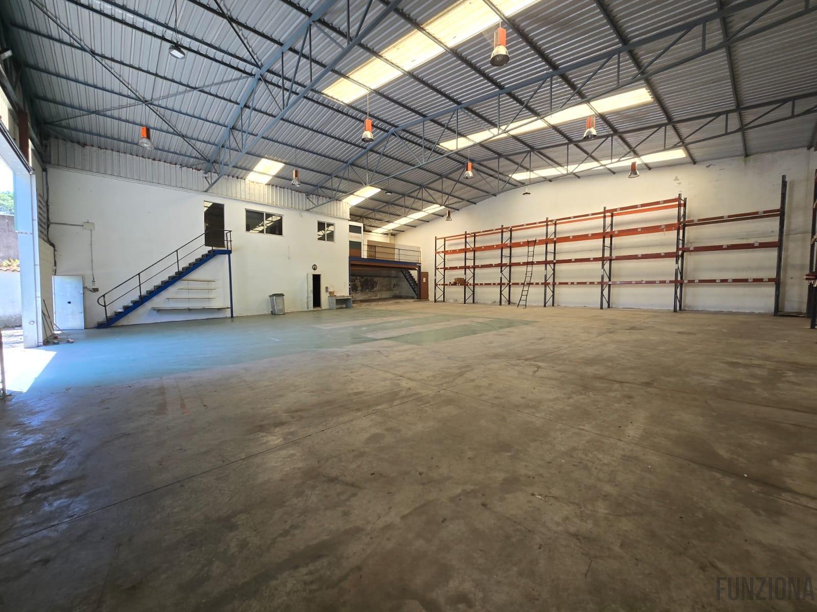 For rent of industrial plant/warehouse in Pontevedra