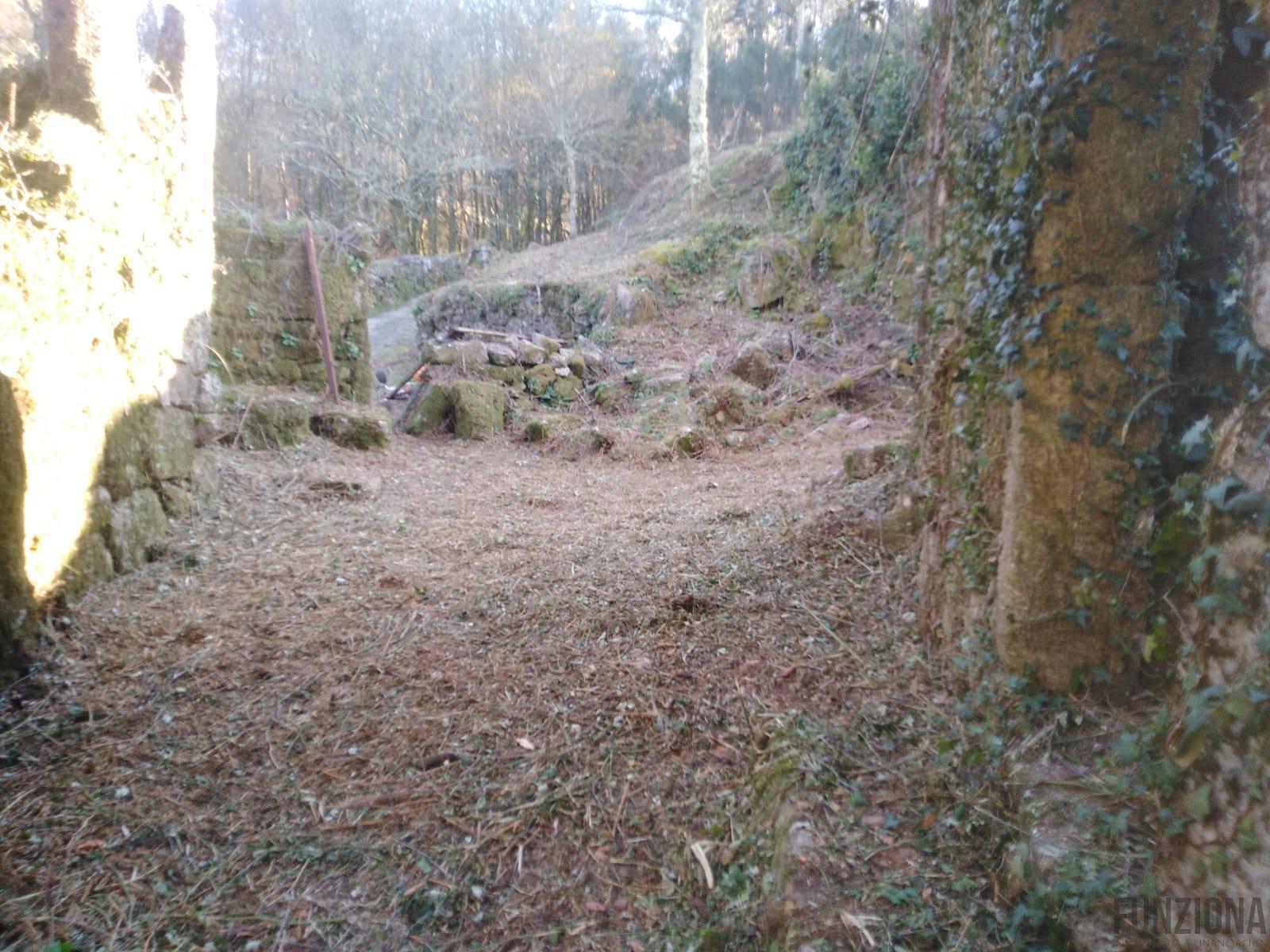 Venta de terreno en A Lama Venta de terreno en A Lama