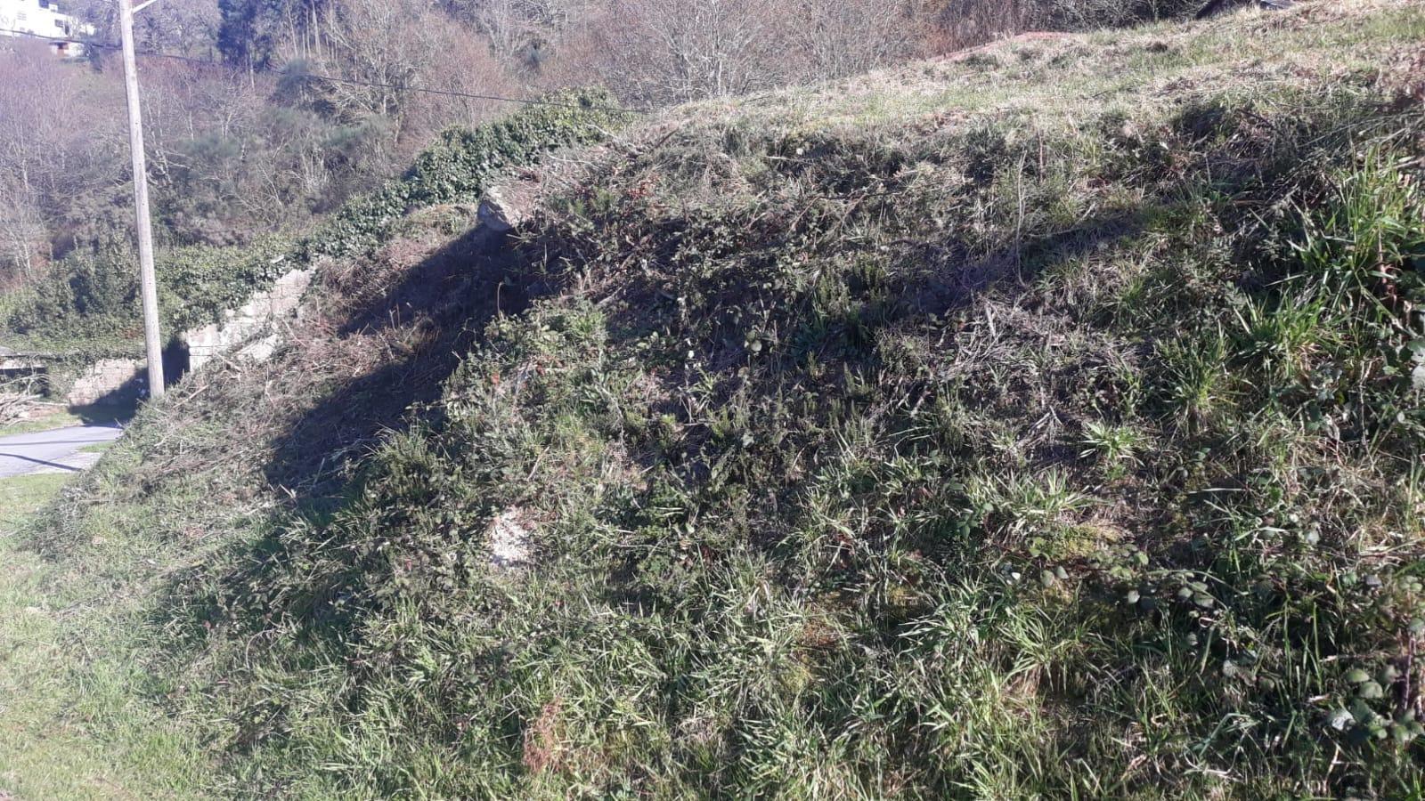 Venta de terreno en A Lama Venta de terreno en A Lama