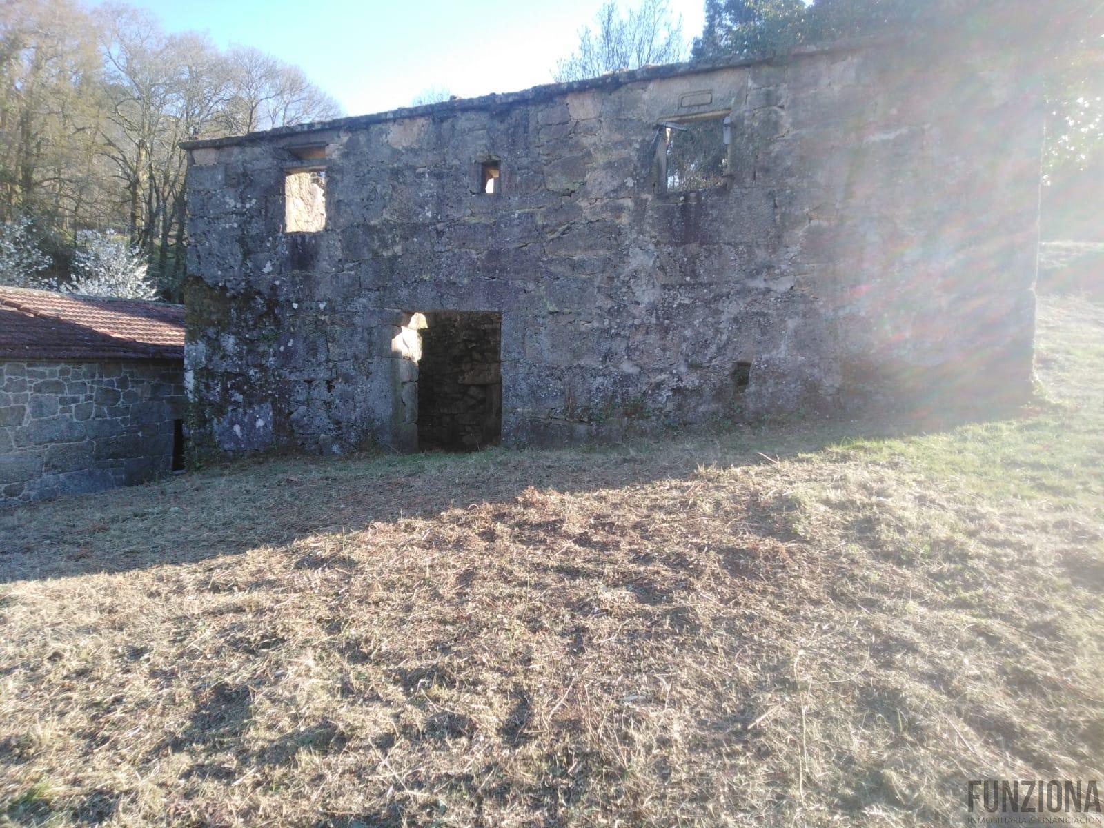 Venta de terreno en A Lama Venta de terreno en A Lama