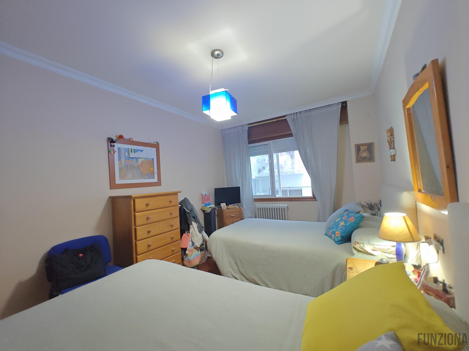 For sale of flat in Pontevedra