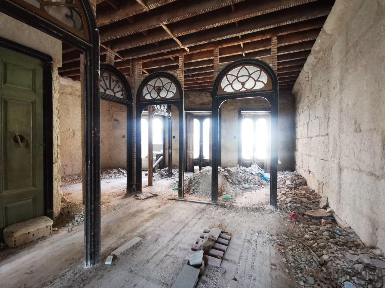 For sale of building in Pontevedra