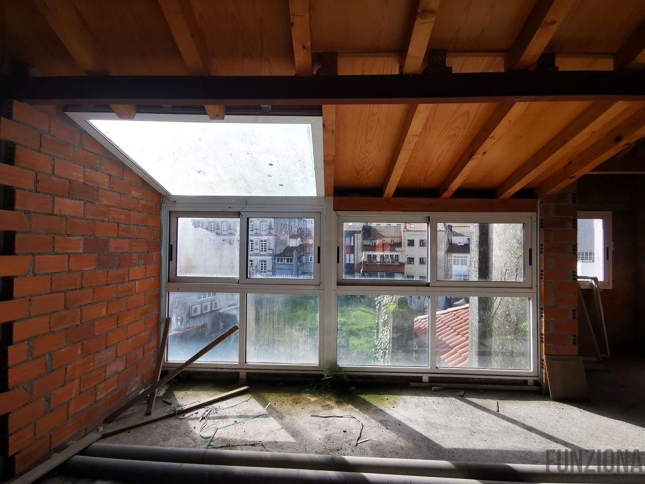 For sale of building in Pontevedra