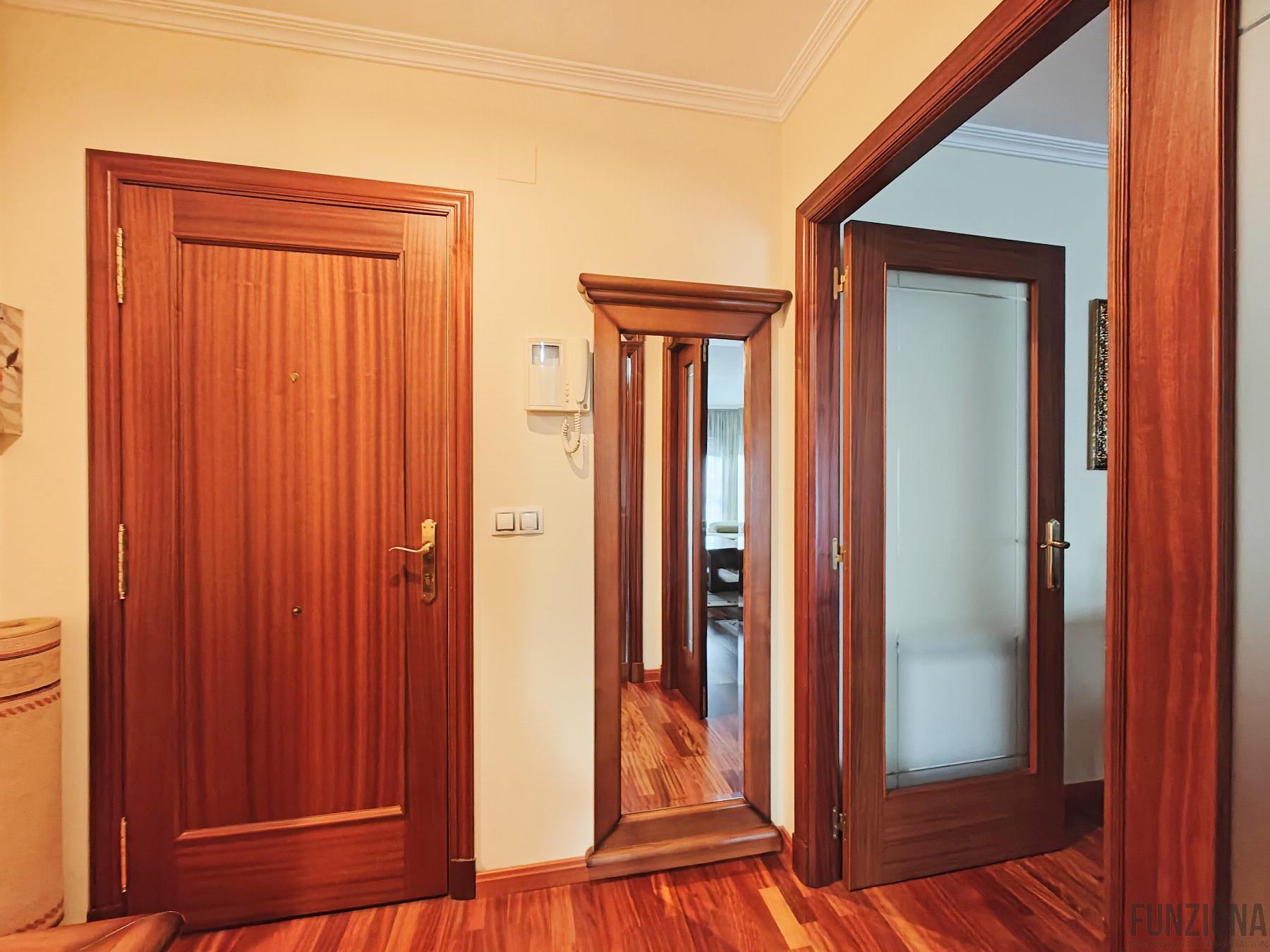 For sale of apartment in Pontevedra