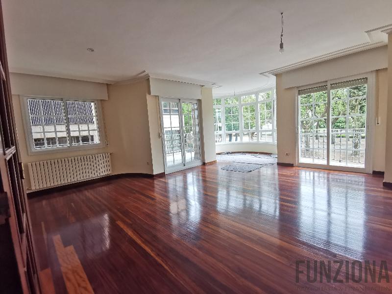 For rent of flat in Pontevedra