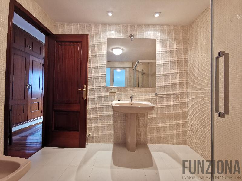 For rent of flat in Pontevedra