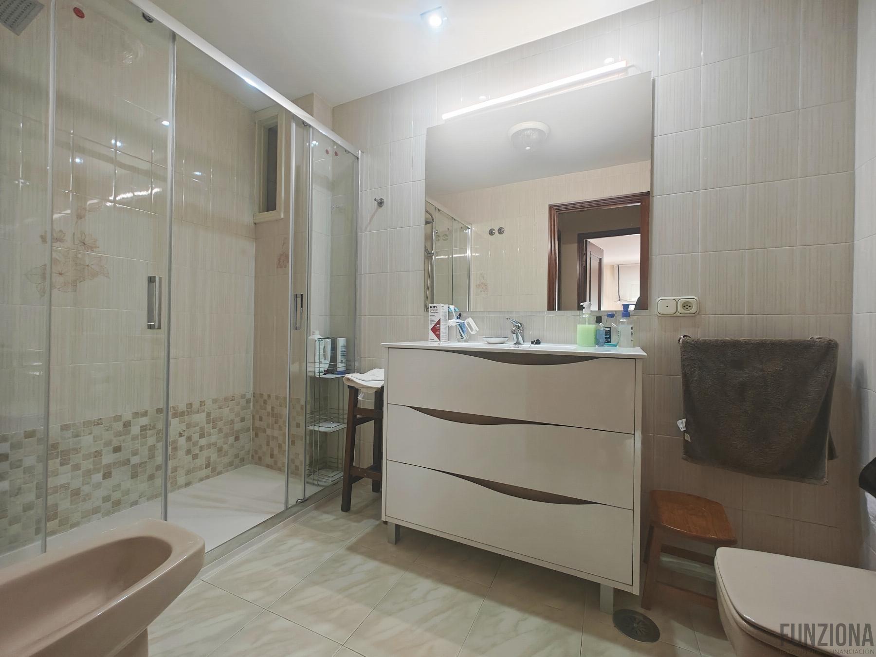 For rent of flat in Pontevedra