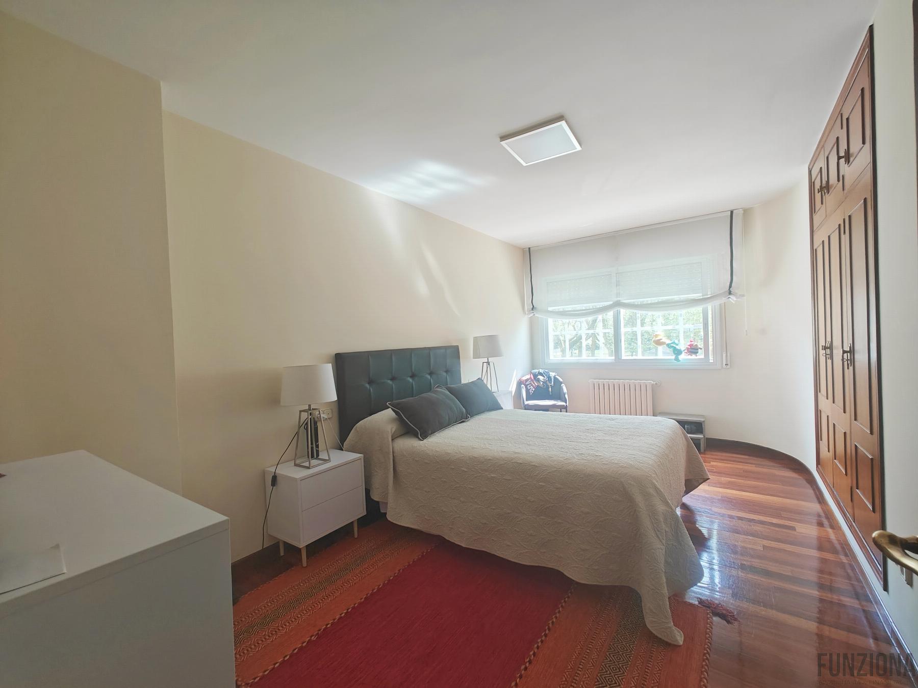 For rent of flat in Pontevedra