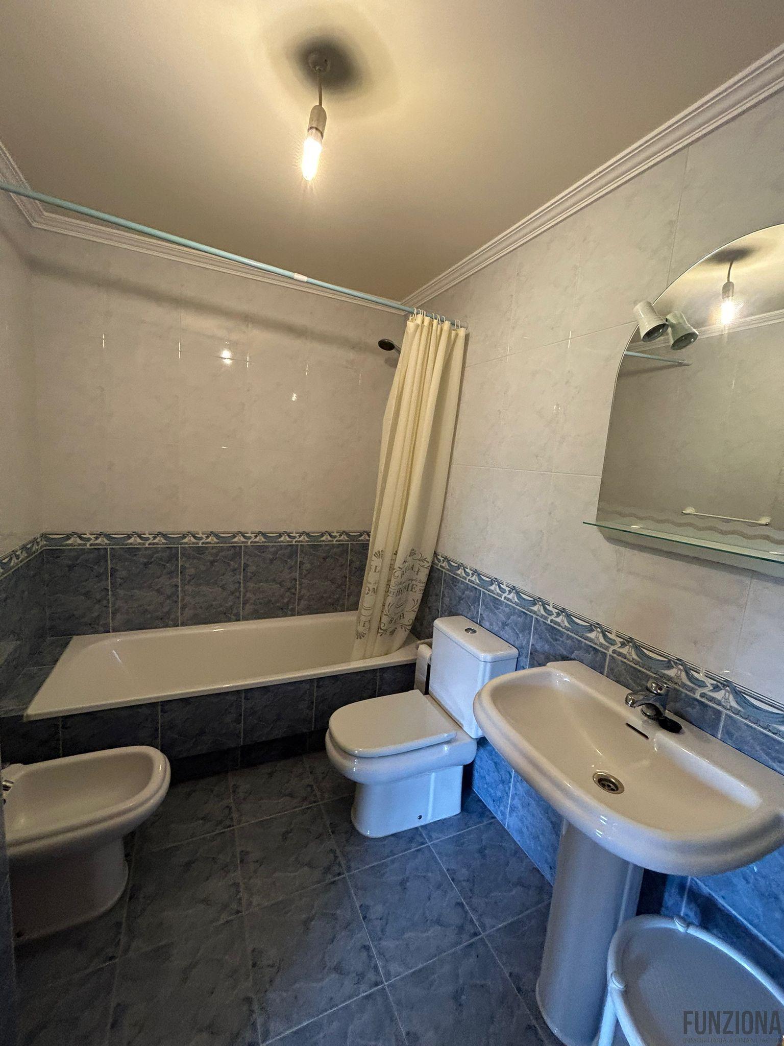 For sale of flat in Soutomaior