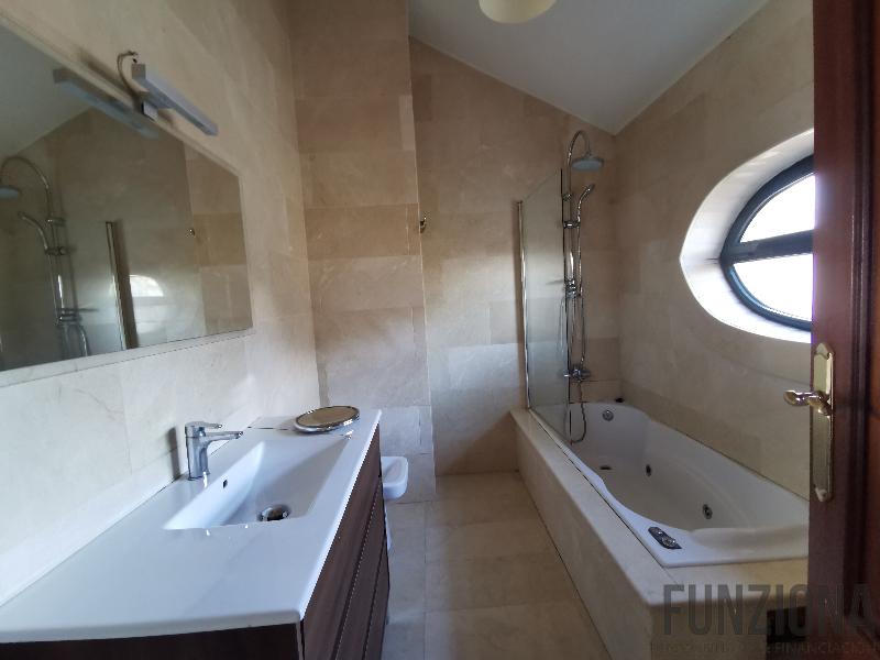 Venta de piso en Pontevedra