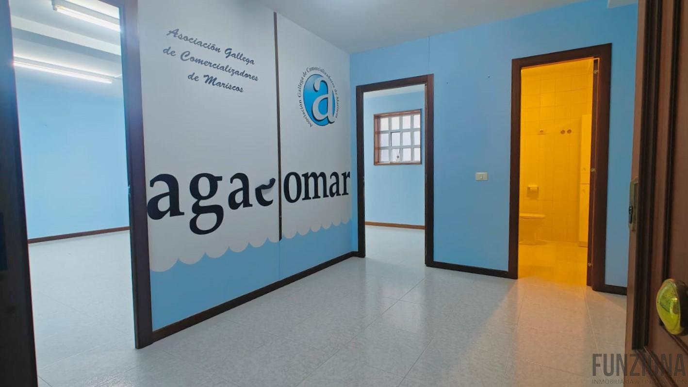 For rent of office in Pontevedra