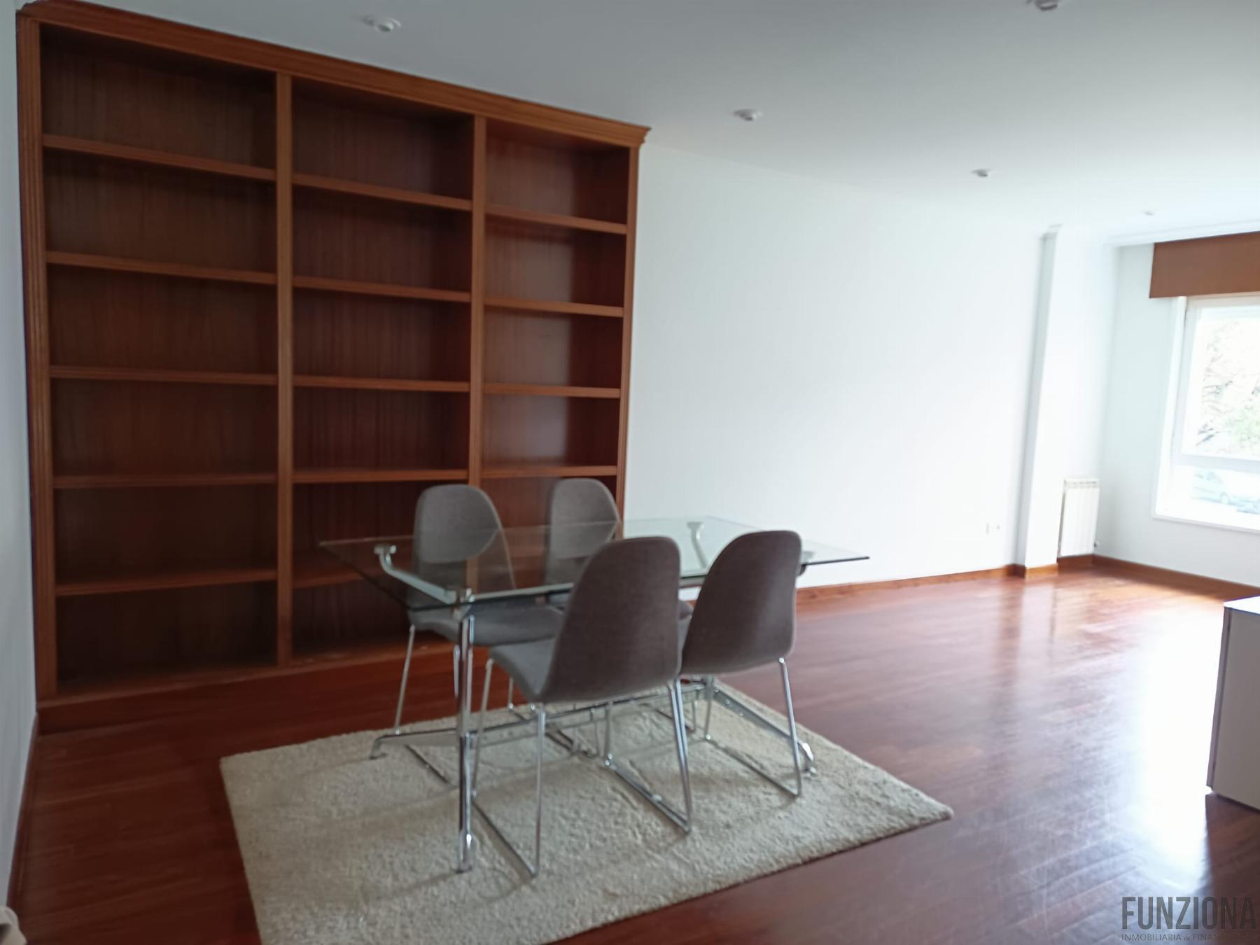 Piso en alquiler  calle Rúa Santa Lucía, Pontevedra  5/27