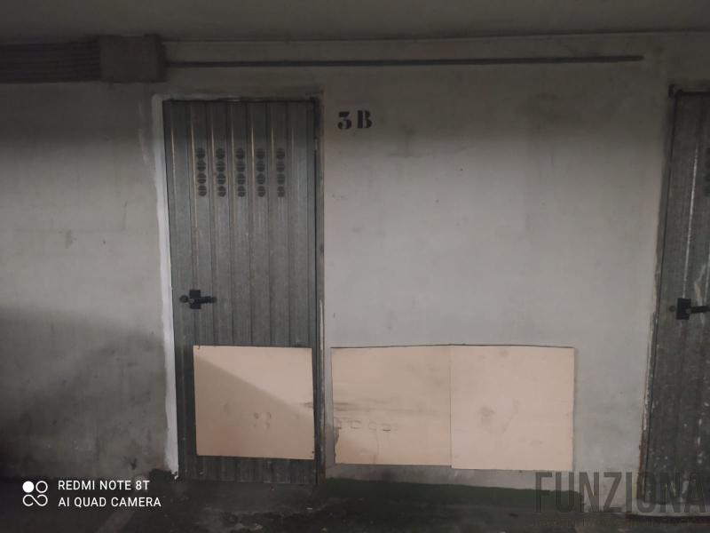 For rent of garage in Pontevedra