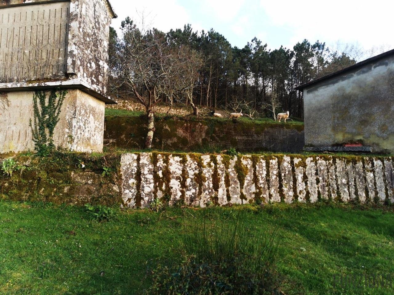 For sale of house in Moraña