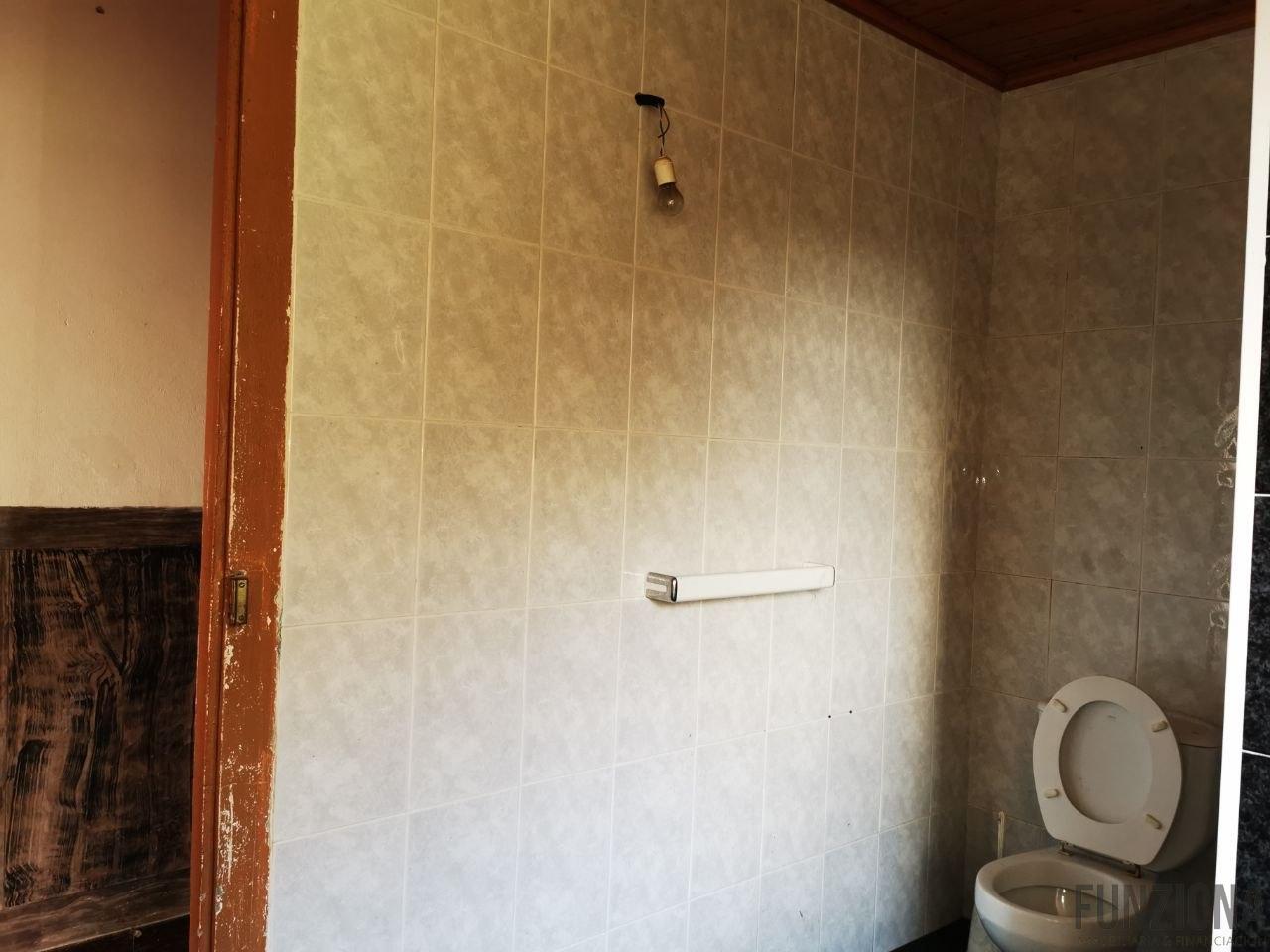 For sale of house in Moraña