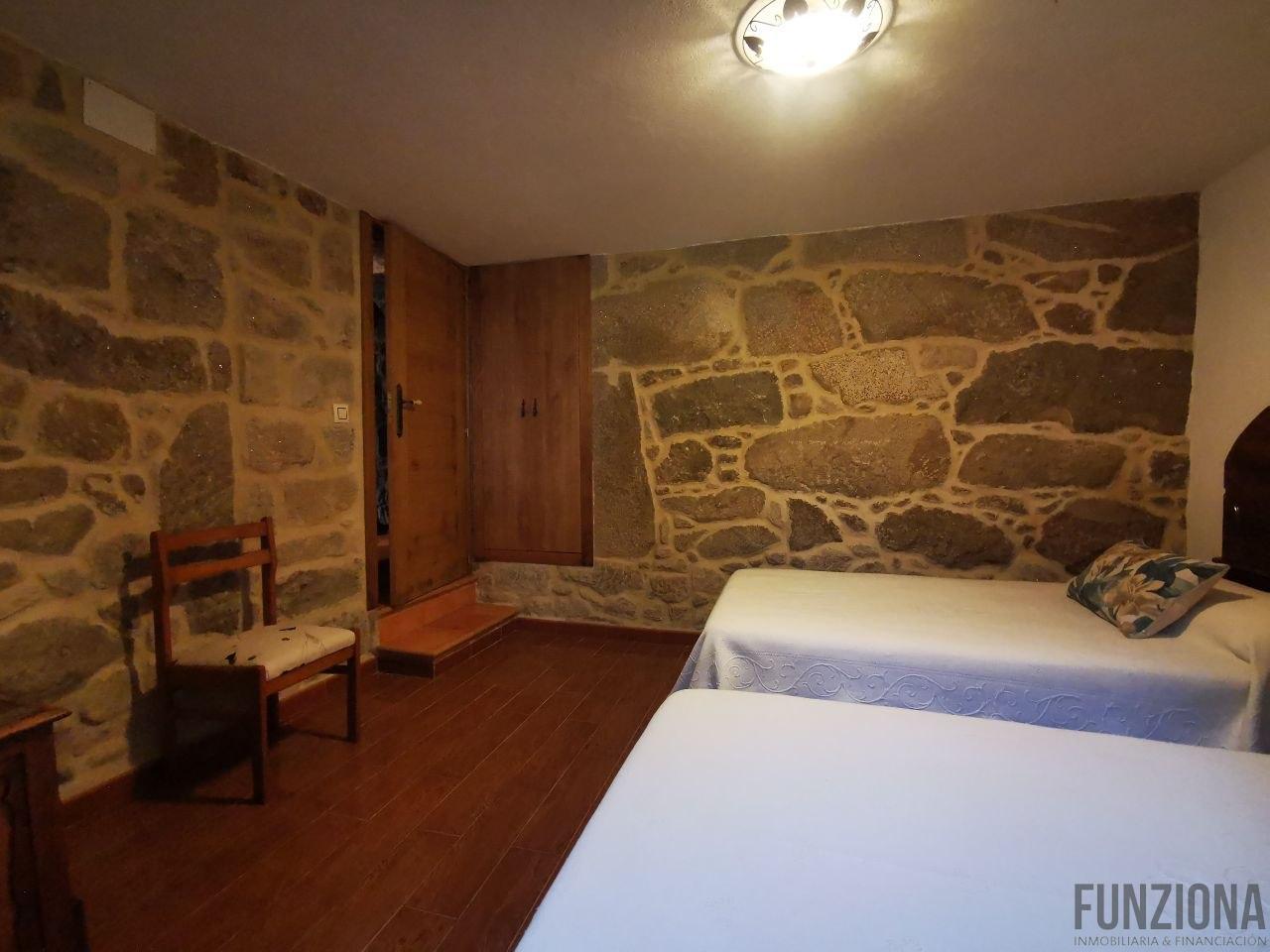 Venta de casa en Moraña