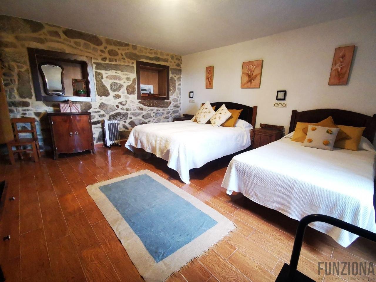 Venta de casa en Moraña