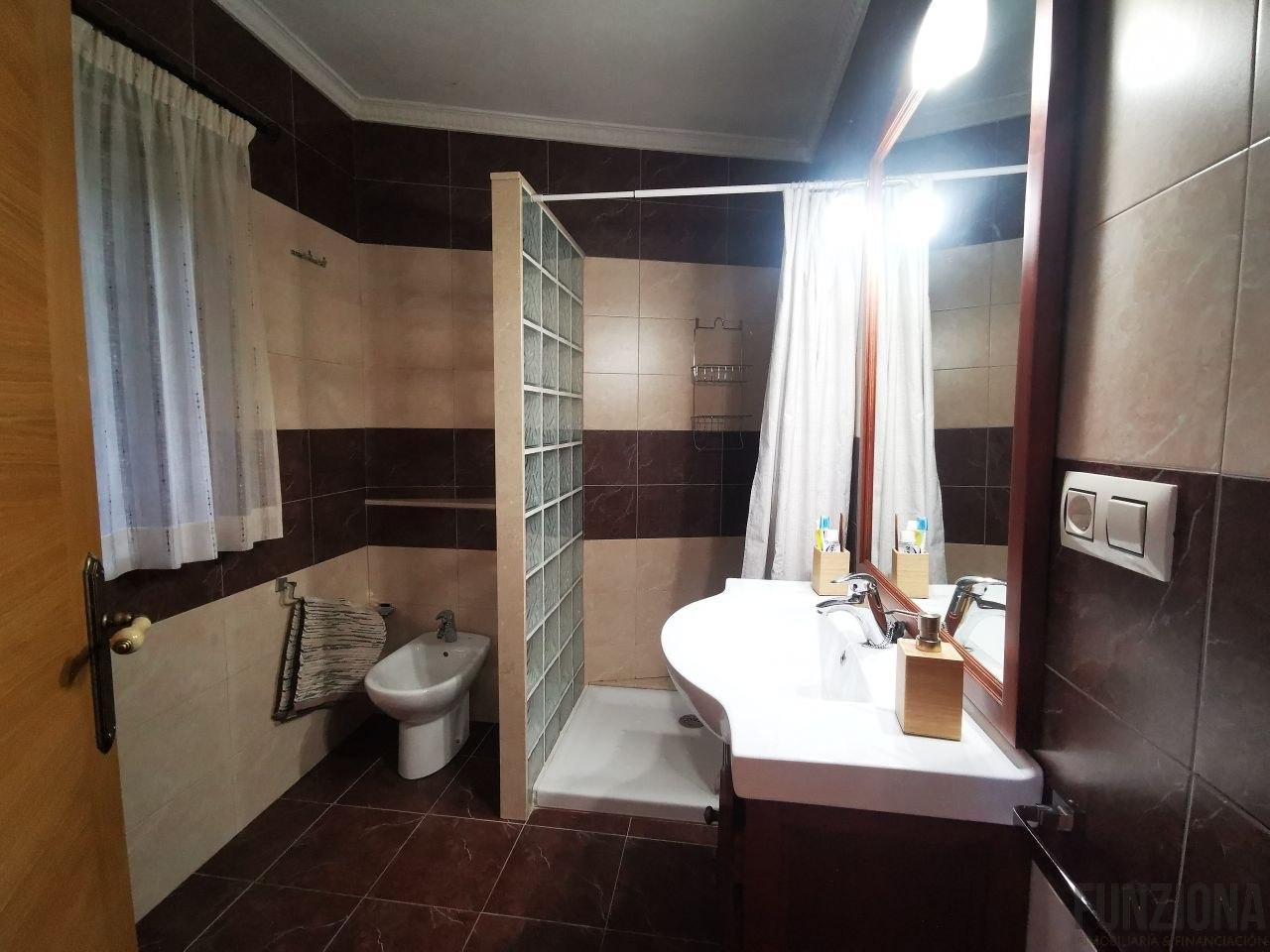 Venta de casa en Moraña
