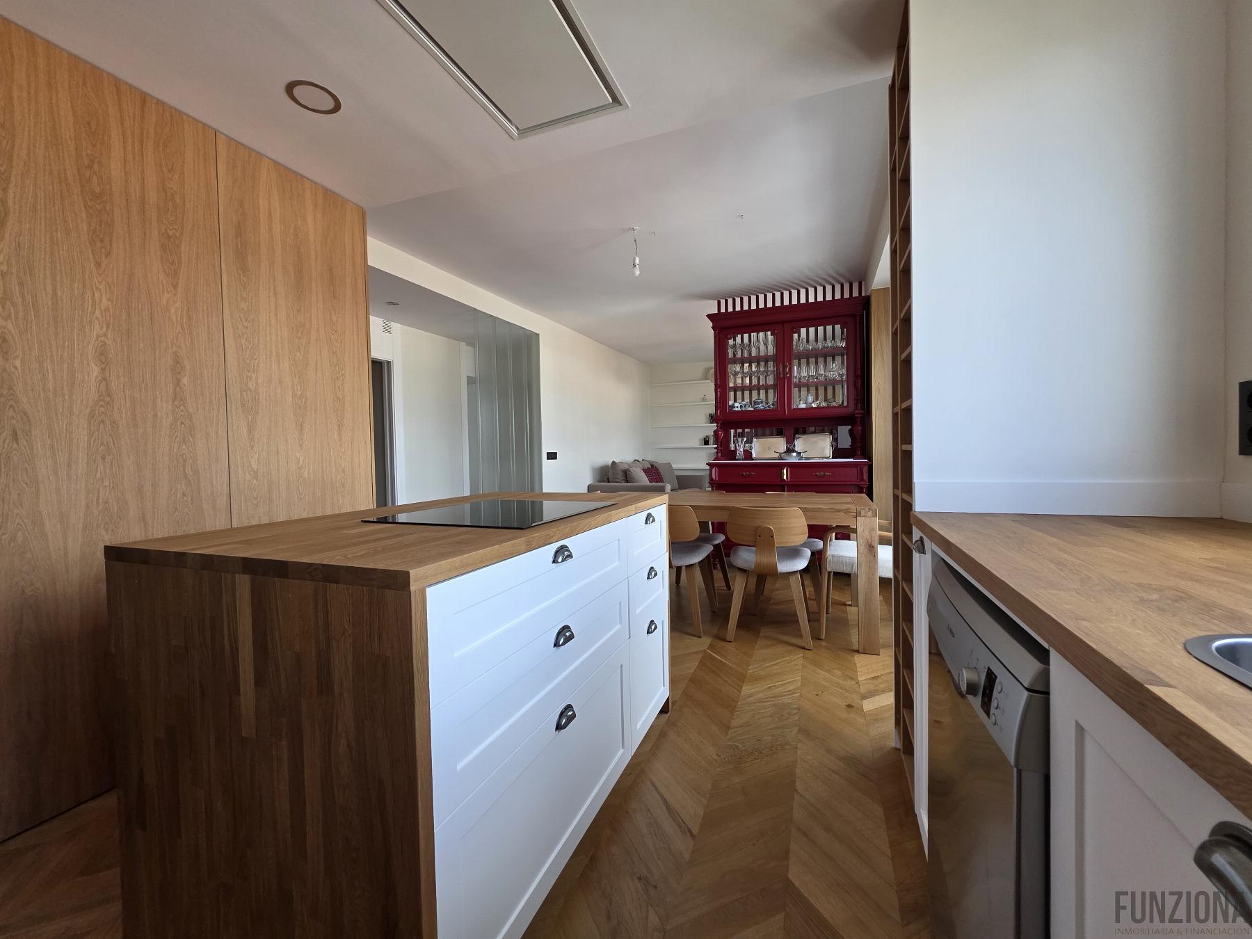 For rent of flat in Pontevedra