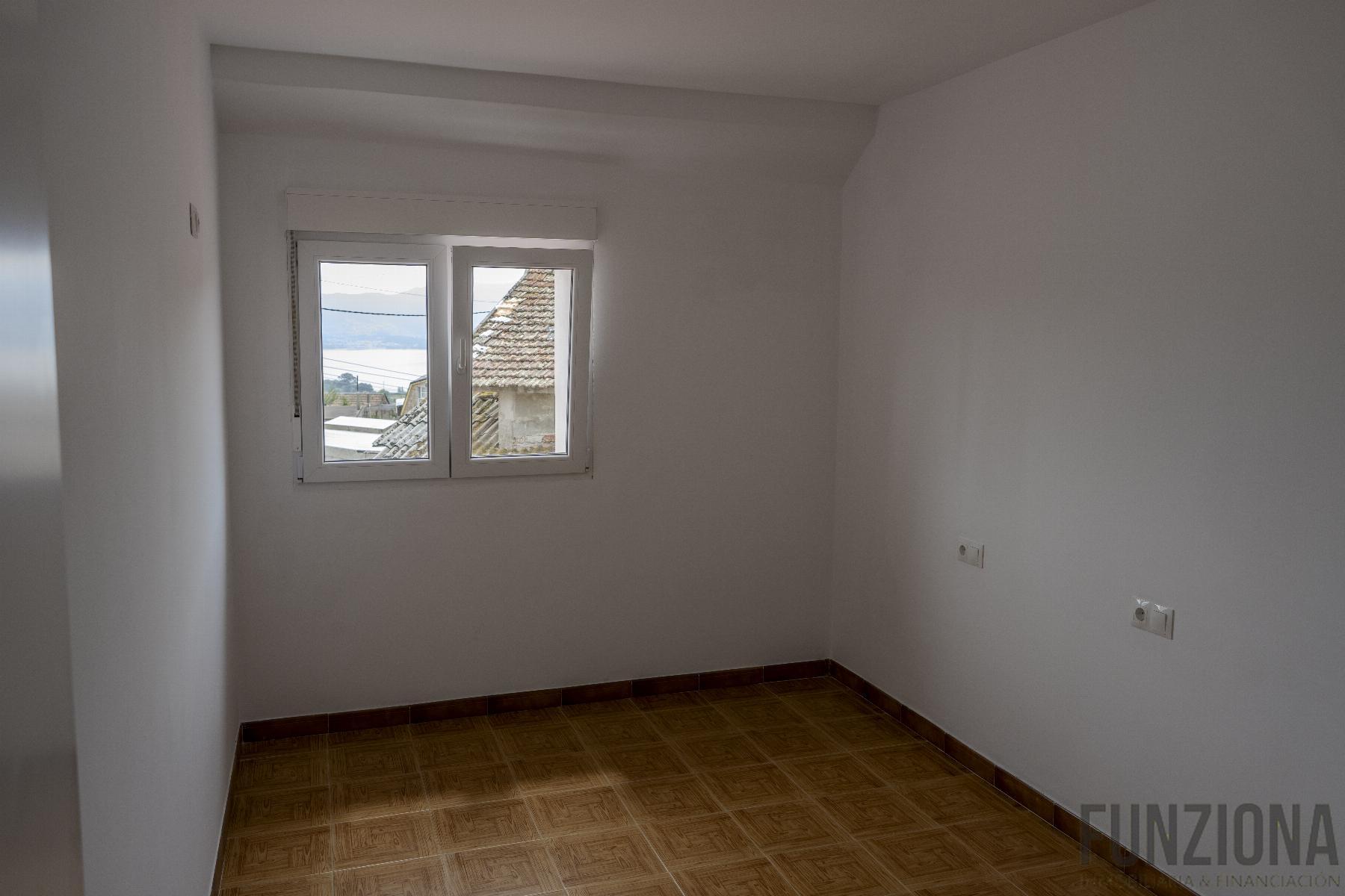 Venta de casa en Vilaboa