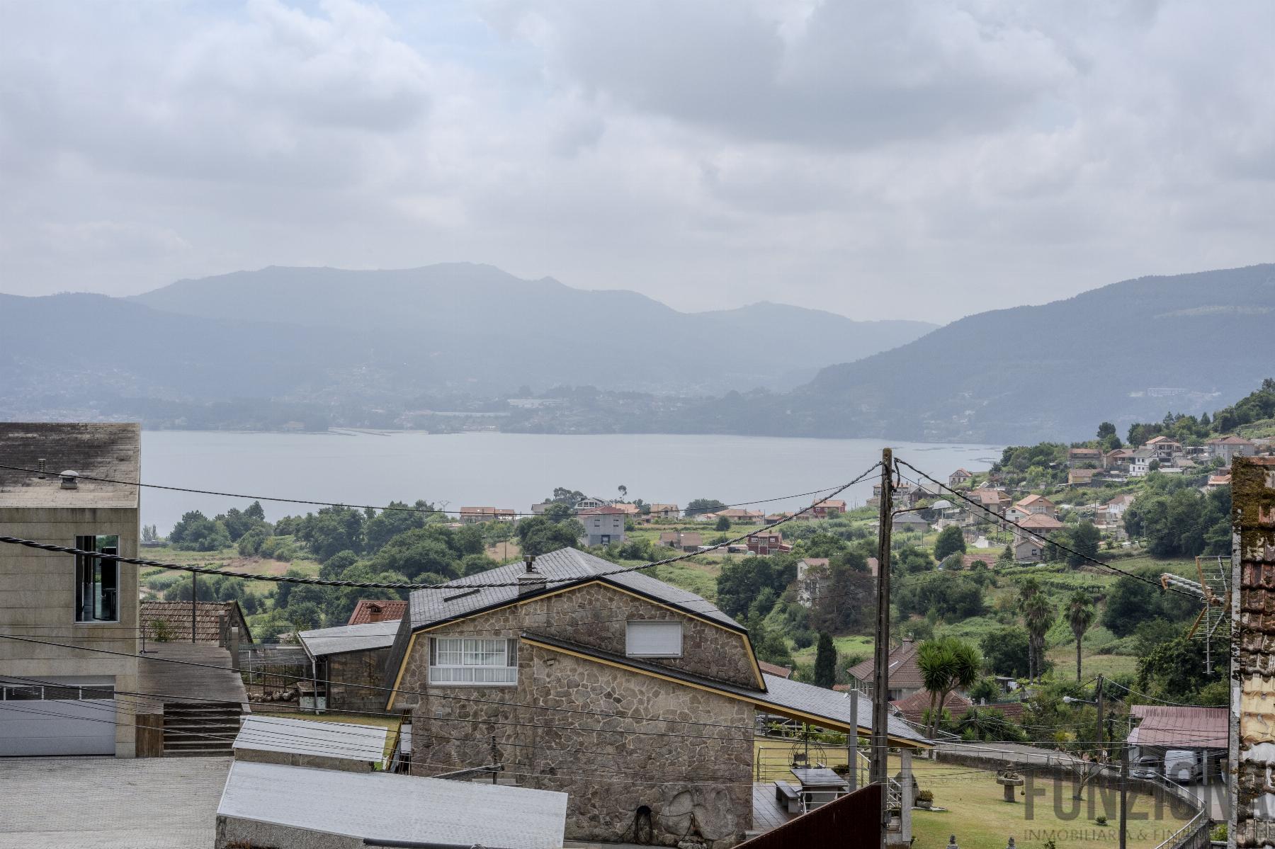 Venta de casa en Vilaboa