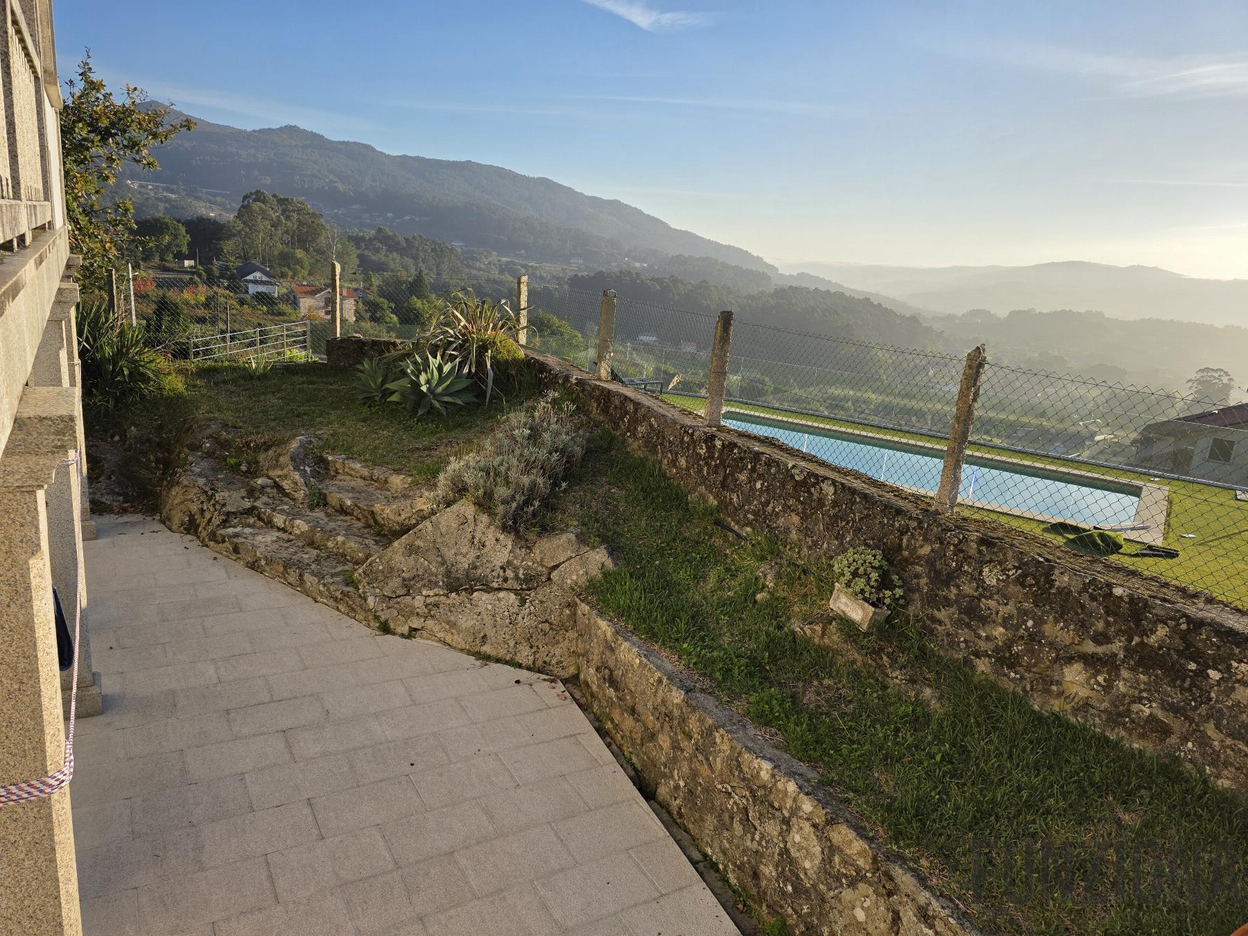 Venta de casa en Pontevedra