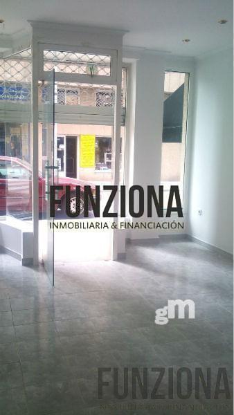 Venta de local comercial en Pontevedra