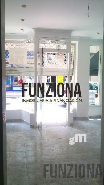 Venta de local comercial en Pontevedra