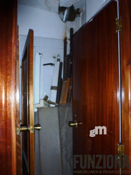 For rent of commercial in Pontevedra