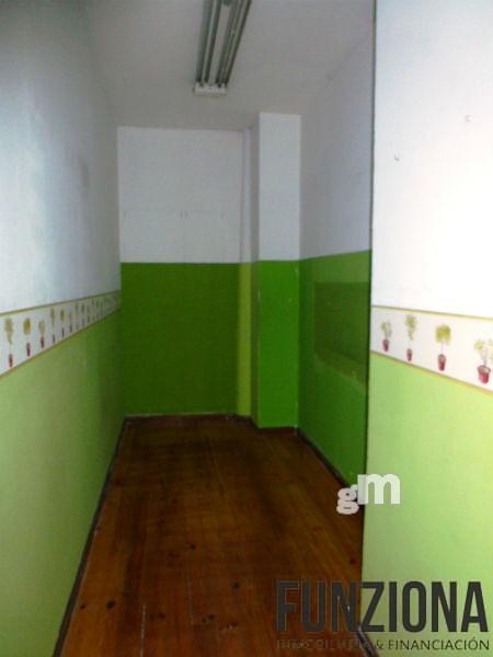For rent of commercial in Pontevedra