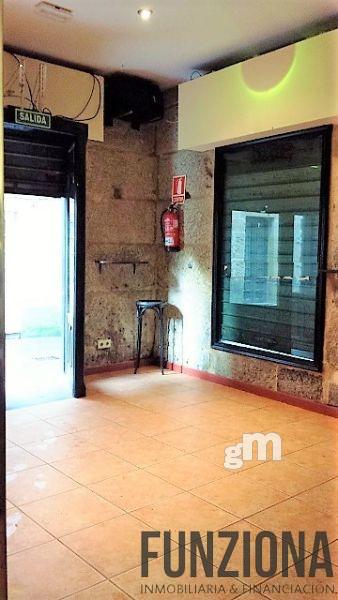 For rent of commercial in Pontevedra
