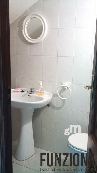 For rent of office in Pontevedra