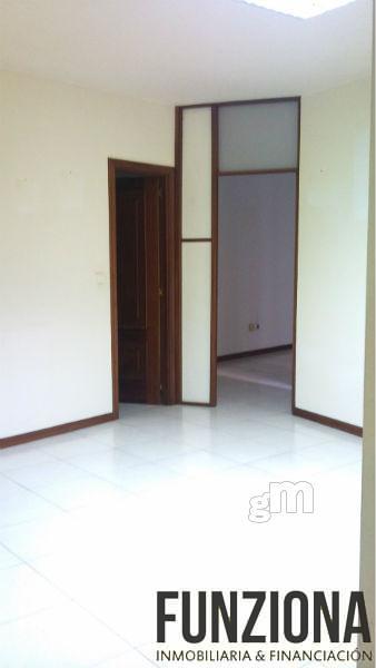 For rent of office in Pontevedra
